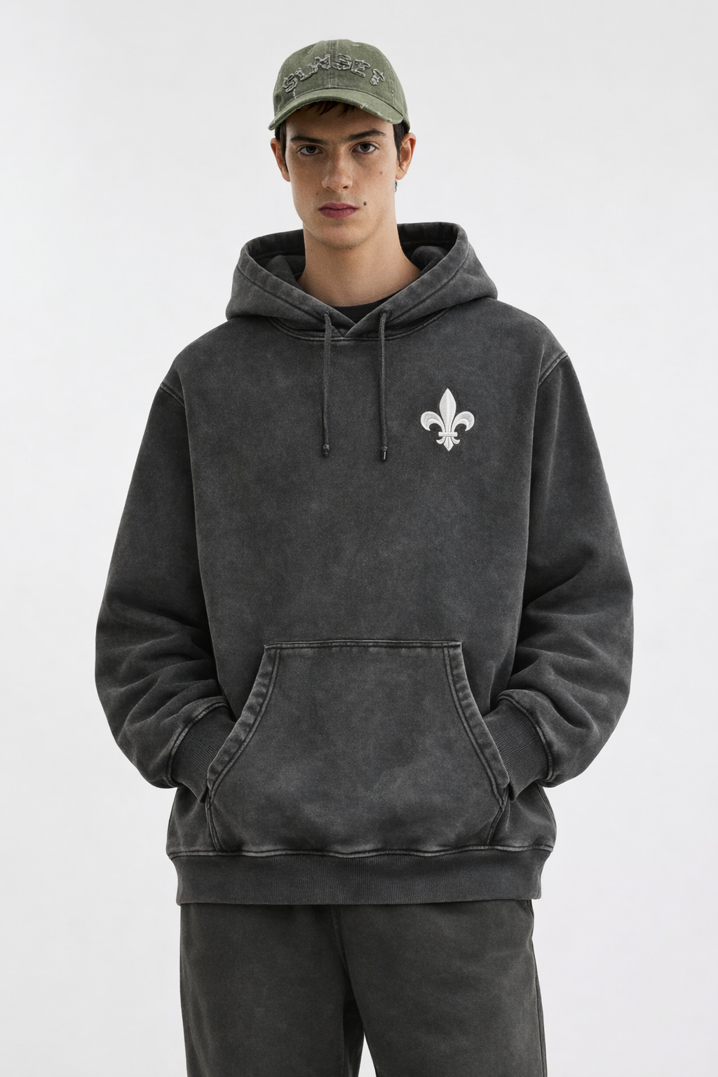 Hoodie “QC 1608” – Héritage Québécois Édition Vintage