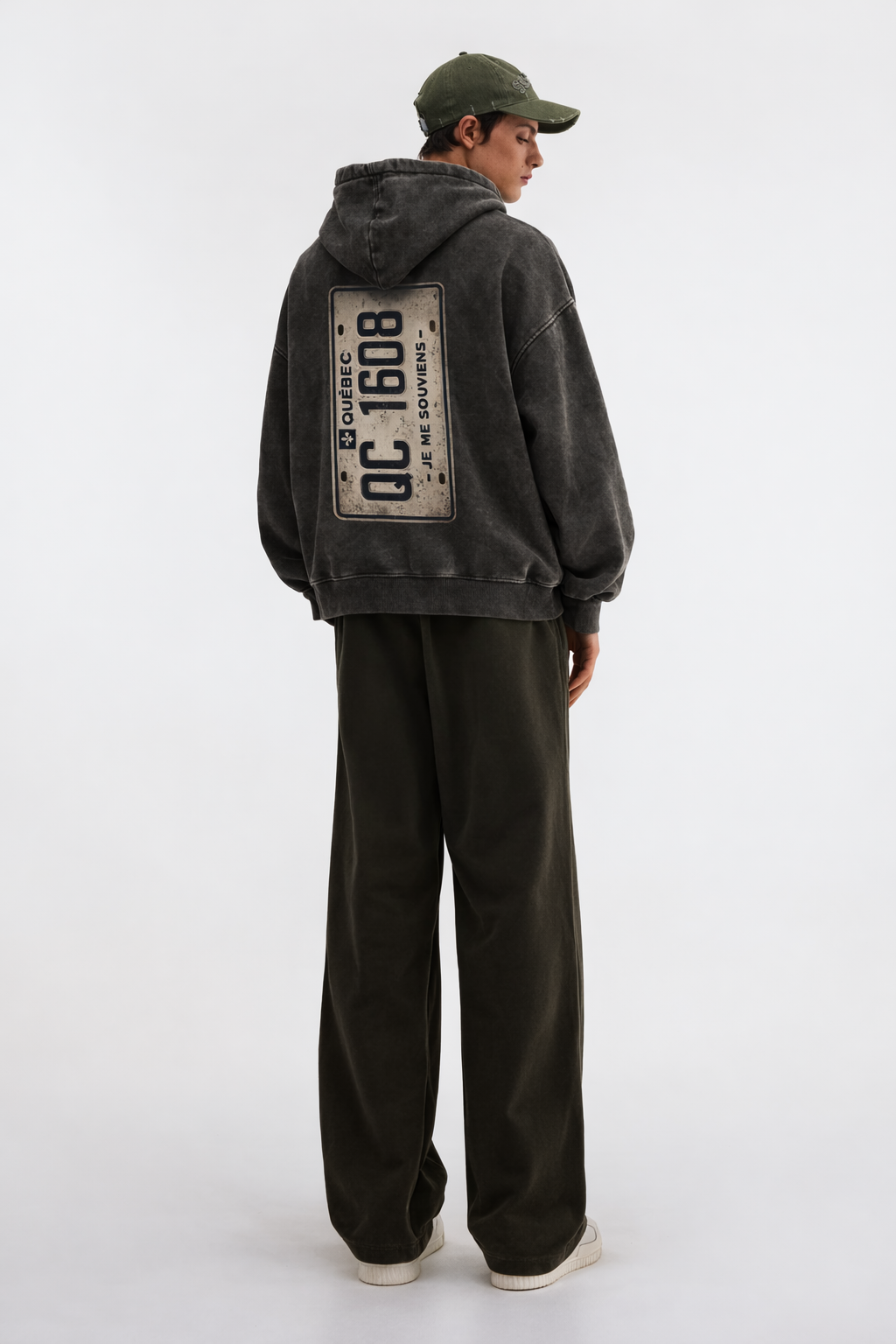 Hoodie “QC 1608” – Héritage Québécois Édition Vintage